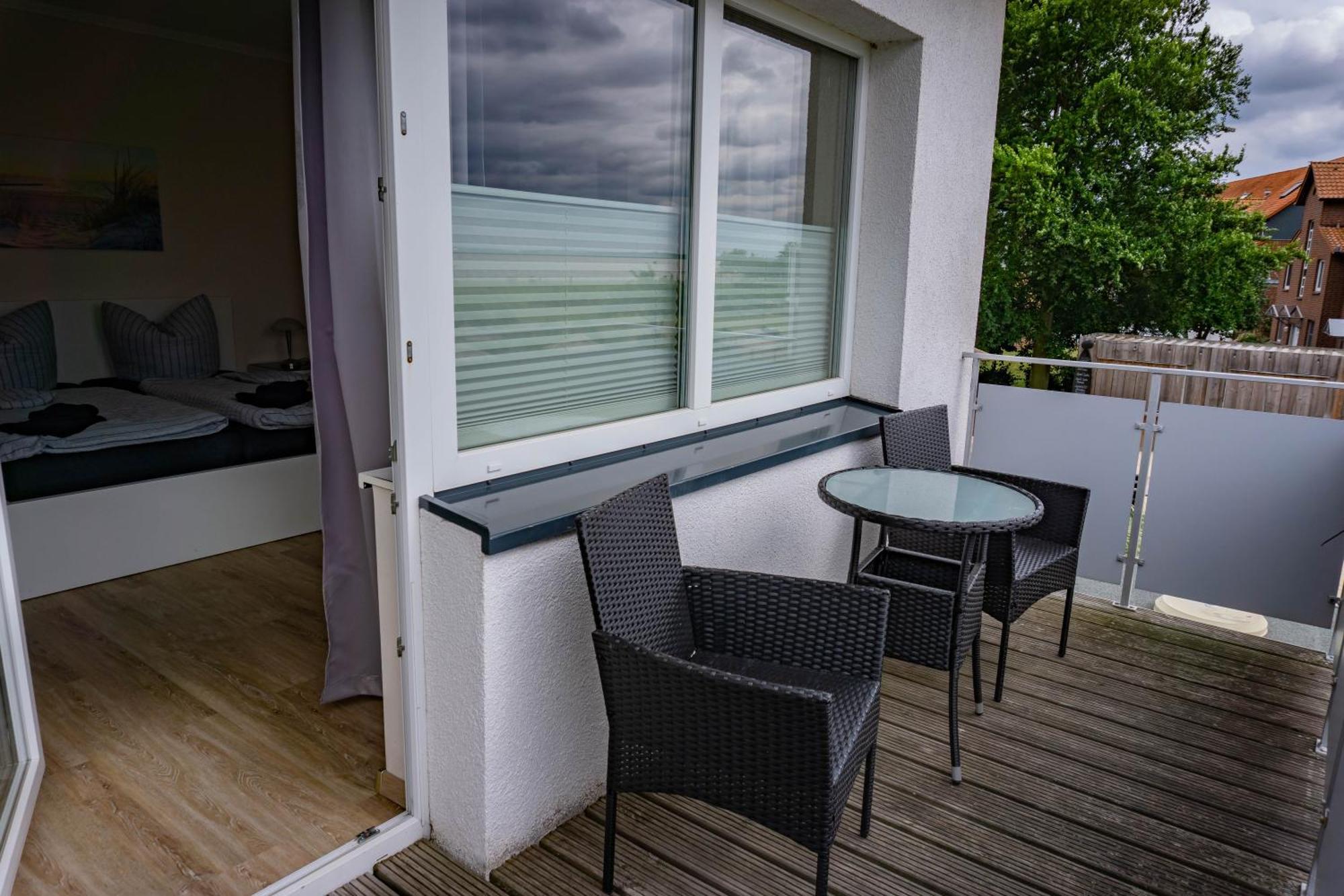 Haus Strandglueck - Urlaub Mit Blick Auf Den Duemmer See Lejlighed Lembruch Eksteriør billede